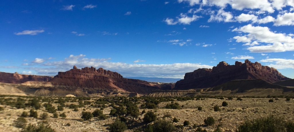 Spinning Through the Splendors of Utah • Spin the Globe